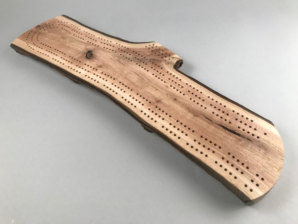Live Edge Cribbage Board 34 start