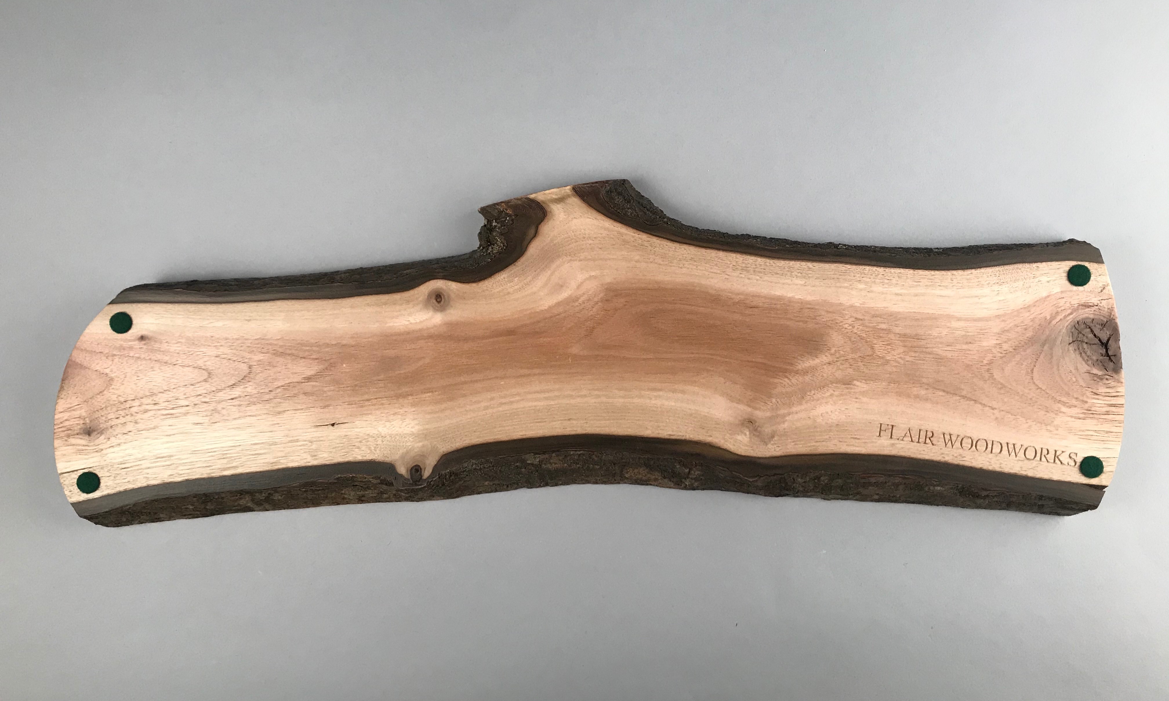 Live Edge Cribbage Board 34 bottom